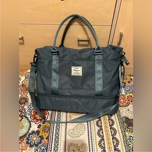 Floless Stylish Slate Duffel Bag for Men unisex